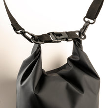 Carica l'immagine nel visualizzatore di Gallery, borse a tracolla personalizzate in telone colore nero_nero 1191123 DET04