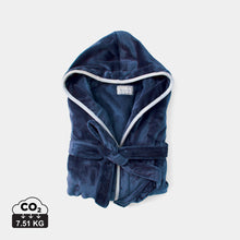 Carica l'immagine nel visualizzatore di Gallery, accappatoi personalizzati in rpet colore blu-navy_blu 122321224 DET01