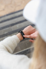Carica l'immagine nel visualizzatore di Gallery, bracciali activity tracker personalizzati in tpu, abs colore nero_nero 121704796 DET09