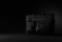 Carica l'immagine nel visualizzatore di Gallery, borse porta PC e documenti personalizzate in pu riciclato colore nero_nero 121744936 DET07