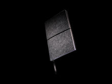 Carica l'immagine nel visualizzatore di Gallery, quaderni e block notes da personalizzare in feltro riciclato, carta colore grigio_grigio 121749164 DET07