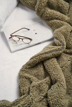 Carica l'immagine nel visualizzatore di Gallery, plaid e coperte promozionali in rpet, poliestere colore verde_verde 1294121 DET05