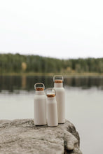 Carica l'immagine nel visualizzatore di Gallery, thermos da personalizzare in acciaio inossidabile riciclato, legno colore grigio_grigio 122314720 DET06