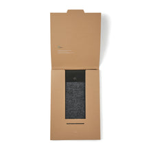 Carica l'immagine nel visualizzatore di Gallery, custodie per tablet e PC personalizzate in feltro riciclato, pu colore nero_nero 122350528 DET09