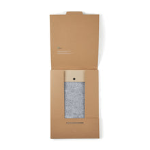 Carica l'immagine nel visualizzatore di Gallery, custodie per PC e tablet personalizzate in feltro riciclato, pu colore grigio_grigio 122350528 DET09