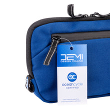 Carica l'immagine nel visualizzatore di Gallery, pochette e beauty case personalizzate in rpet colore blu_blu 1141395820 DET06