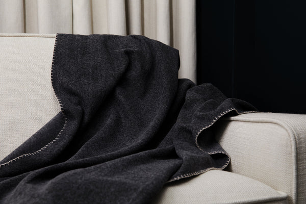 Carica l&#39;immagine nel visualizzatore di Gallery, plaid e coperte da personalizzare in rpet colore grigio_grigio 12293663 DET08
