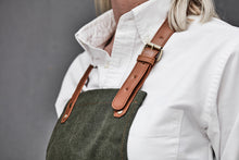 Carica l&#39;immagine nel visualizzatore di Gallery, grembiuli e cappelli chef promozionali in cotone, pu colore verde_verde 1293932 DET06
