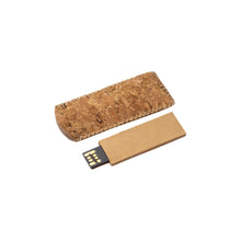 Carica l'immagine nel visualizzatore di Gallery, chiavette USB personalizzate in cartone colore naturale_naturale 1194175 DET03
