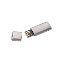 Carica l'immagine nel visualizzatore di Gallery, chiavette USB pubblicitarie in metallo colore argento_argento 1194179 DET03
