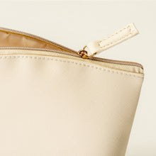 Carica l&#39;immagine nel visualizzatore di Gallery, pochette e beauty case personalizzate in pu colore naturale_naturale 1195876 DET03
