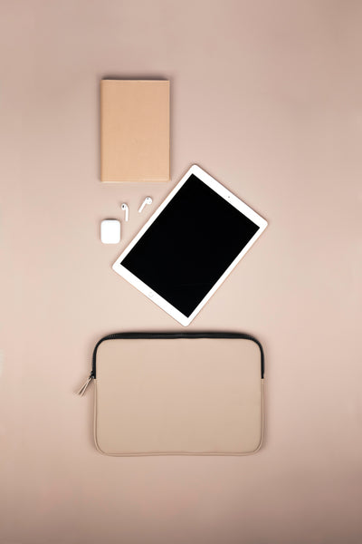 Carica l&#39;immagine nel visualizzatore di Gallery, custodie per tablet e PC personalizzate in pu, poliestere colore greige_grigio 12296733 DET07

