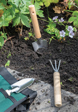 Carica l&#39;immagine nel visualizzatore di Gallery, gadget giardino promozionali in ferro, legno colore verde_verde 121693879 DET08
