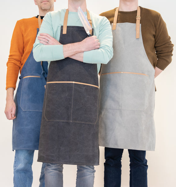 Carica l'immagine nel visualizzatore di Gallery, grembiuli e cappelli chef personalizzati in canapa, pu colore blu_blu 121697999 DET09
