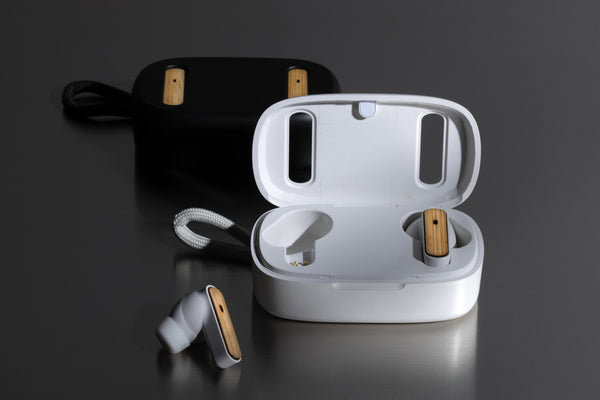 Carica l'immagine nel visualizzatore di Gallery, auricolari wireless da personalizzare in abs riciclato, fsc® bambù colore bianco_bianco 121704703 DET09
