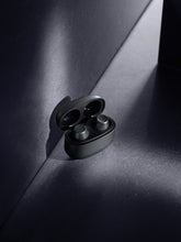 Carica l'immagine nel visualizzatore di Gallery, auricolari wireless da personalizzare in alluminio riciclato, abs riciclato colore grigio_grigio 121704706 DET09
