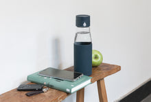 Carica l&#39;immagine nel visualizzatore di Gallery, borracce personalizzate in vetro, silicone colore blu_blu 121715389 DET08
