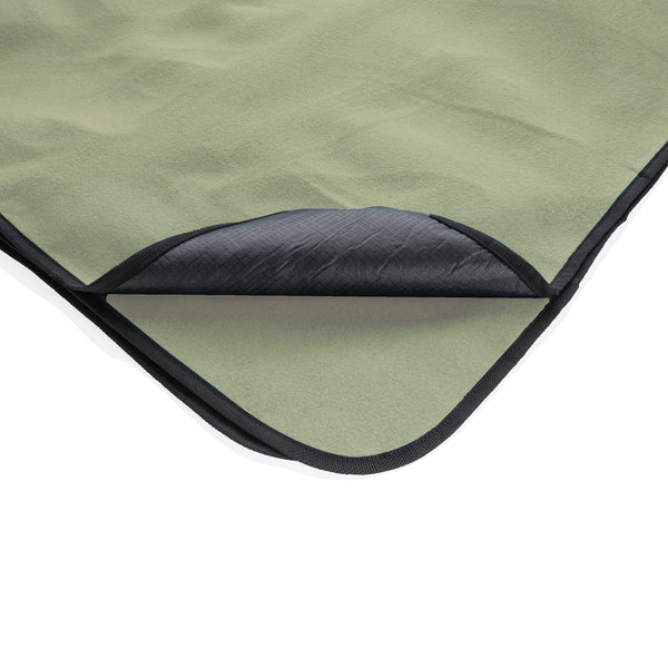 Carica l'immagine nel visualizzatore di Gallery, plaid e coperte promozionali in rpet, peva colore verde_verde 121717624 DET07
