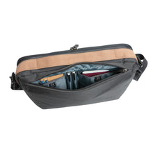 Carica l&#39;immagine nel visualizzatore di Gallery, borse porta PC e documenti personalizzate in rpet, rpet colore nero_nero 121744935 DET08
