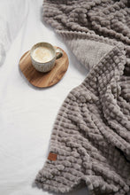 Carica l&#39;immagine nel visualizzatore di Gallery, plaid e coperte da personalizzare in rpet, pu colore grigio_grigio 12295757 DET07
