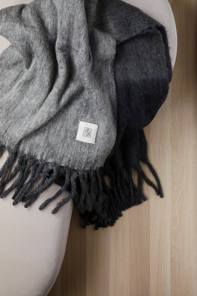 Carica l&#39;immagine nel visualizzatore di Gallery, plaid e coperte da personalizzare in acrilico, lana colore grigio_grigio 122312120 DET09
