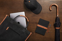 Carica l&#39;immagine nel visualizzatore di Gallery, borse porta PC e documenti personalizzate in canapa riciclato, poliestere colore nero_nero 122347917 DET07
