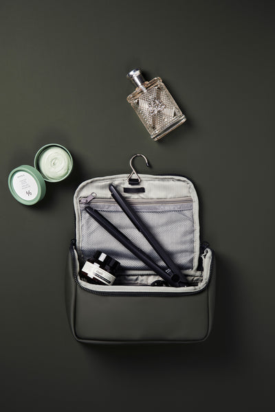 Carica l&#39;immagine nel visualizzatore di Gallery, pochette e beauty case personalizzate in pu, poliestere colore verde_verde 12299917 DET08
