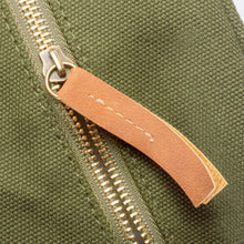 Carica l&#39;immagine nel visualizzatore di Gallery, pochette e beauty case personalizzate in canvas riciclato colore verde-scuro_verde 1141394820 DET03
