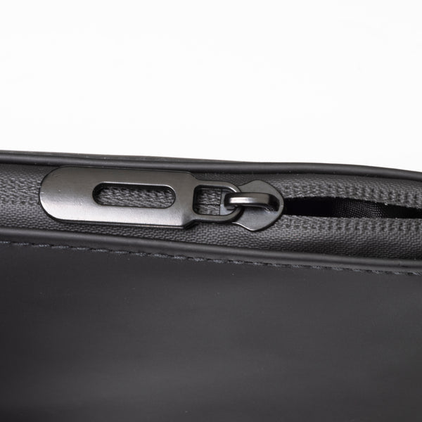 Carica l'immagine nel visualizzatore di Gallery, pochette e beauty case personalizzate in pu colore nero_nero 1141394825 DET04

