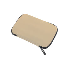 Carica l&#39;immagine nel visualizzatore di Gallery, accessori per caricabatterie personalizzati in pu colore naturale_naturale 1141394826 VAR01
