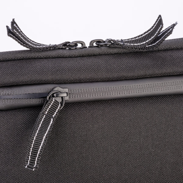 Carica l&#39;immagine nel visualizzatore di Gallery, pochette e beauty case personalizzate in rpet colore nero_nero 1141395820 DET08
